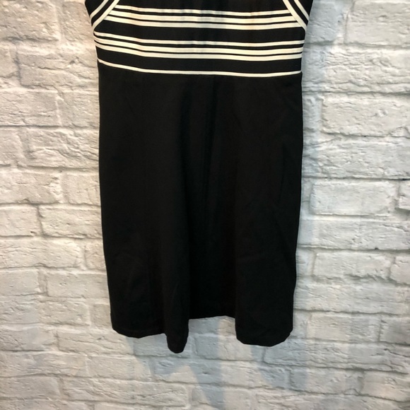 NWT Anthro Maeve Crosswise Flare Black & White Dress US 12 - Picture 7 of 16